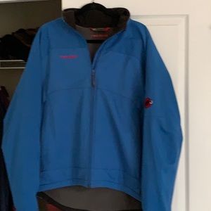 Men’s XL Mammut winter coat. Outstanding condition